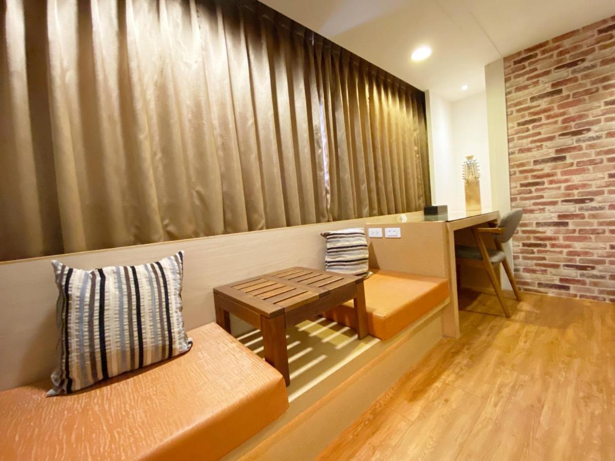 Taichung Old F Hotel Zewnętrze zdjęcie