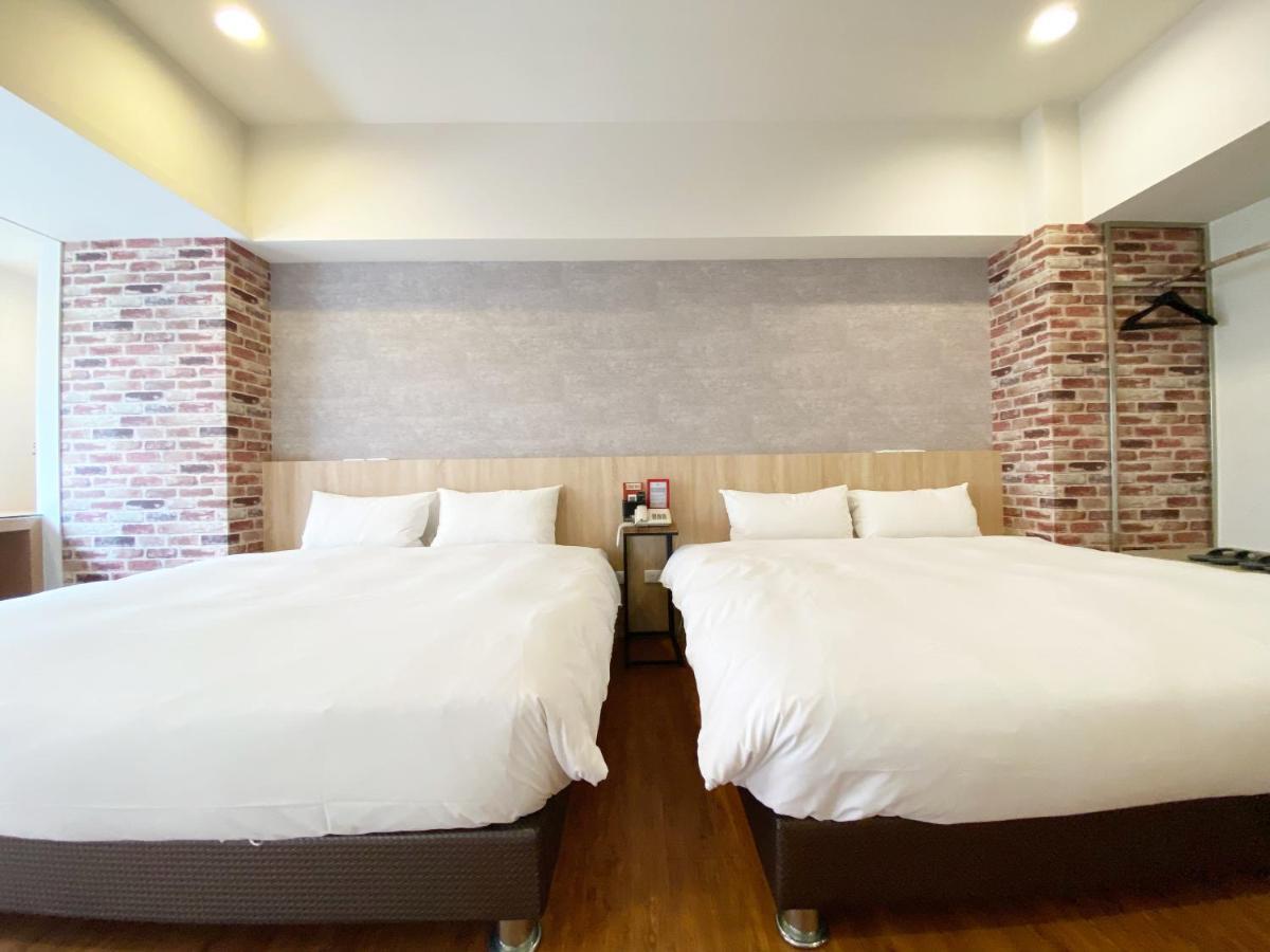 Taichung Old F Hotel Zewnętrze zdjęcie