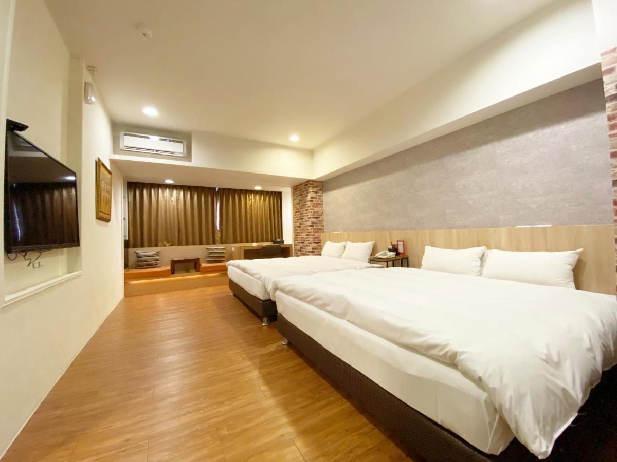 Taichung Old F Hotel Zewnętrze zdjęcie