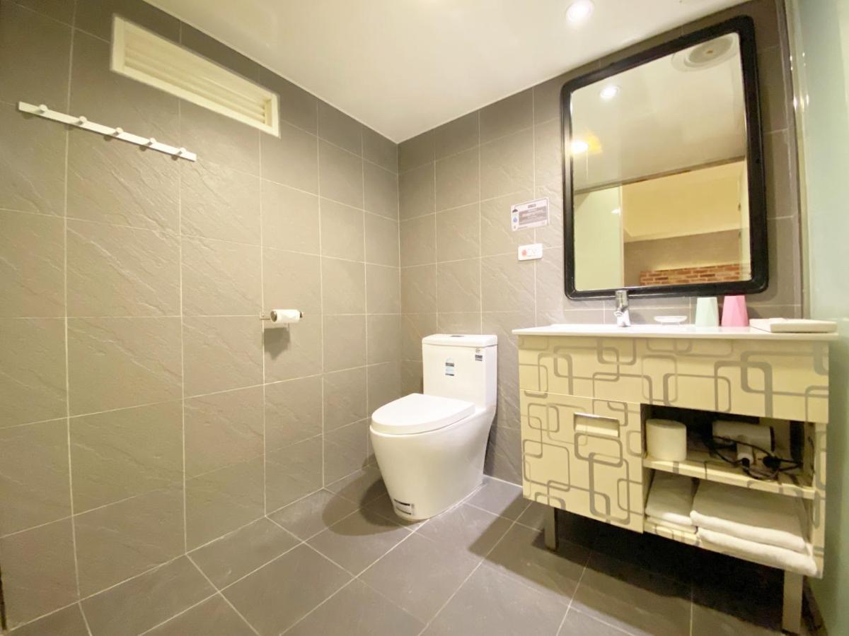 Taichung Old F Hotel Zewnętrze zdjęcie