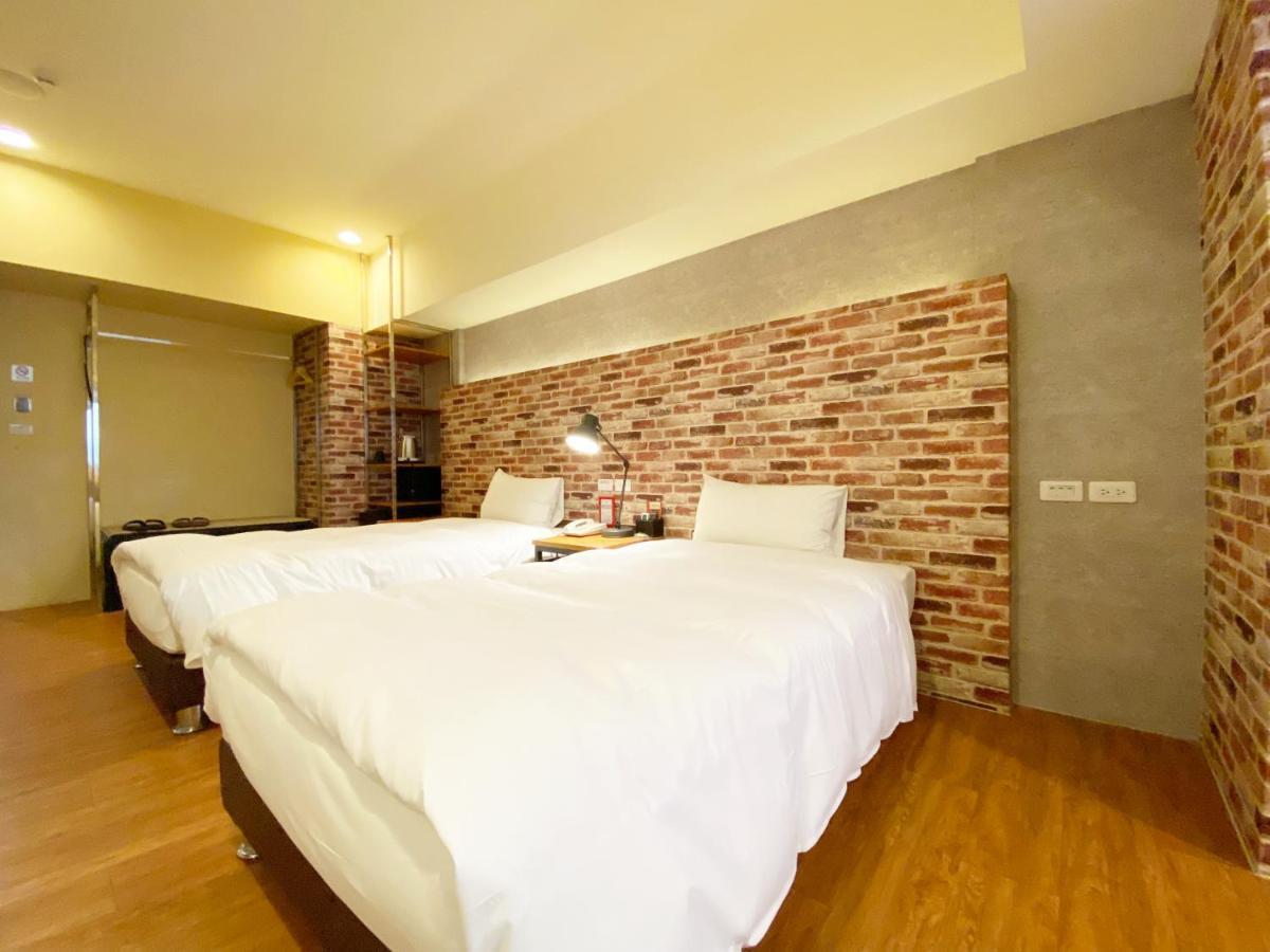 Taichung Old F Hotel Zewnętrze zdjęcie