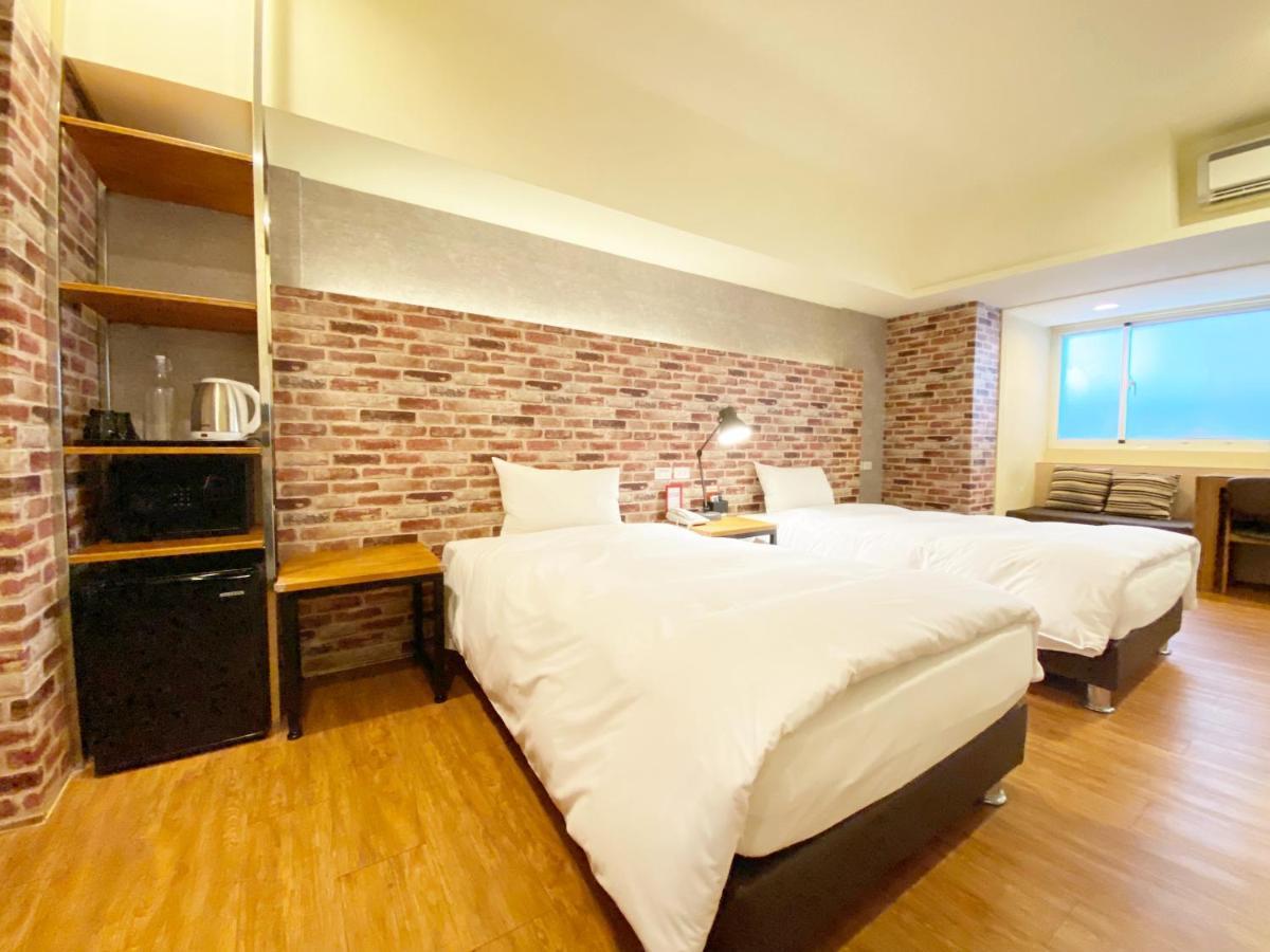 Taichung Old F Hotel Zewnętrze zdjęcie