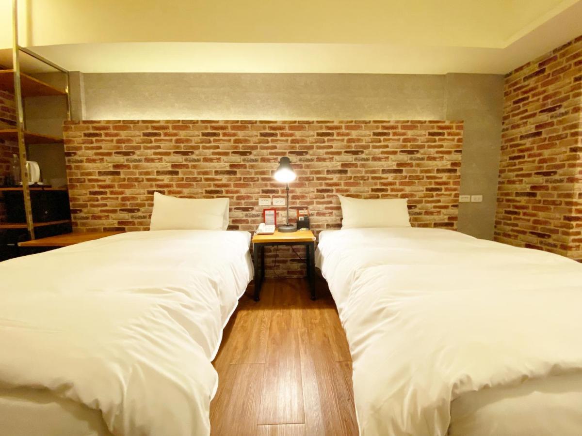 Taichung Old F Hotel Zewnętrze zdjęcie